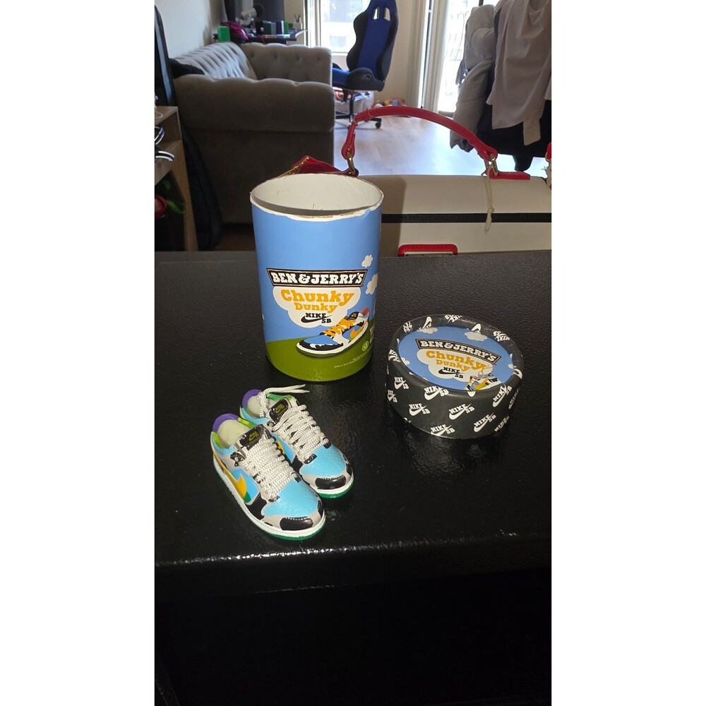 BEN & JERRY'S mini shoes Nike SB